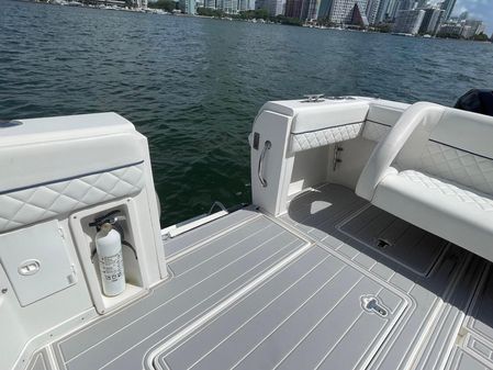 Intrepid 390 Sport Yacht image