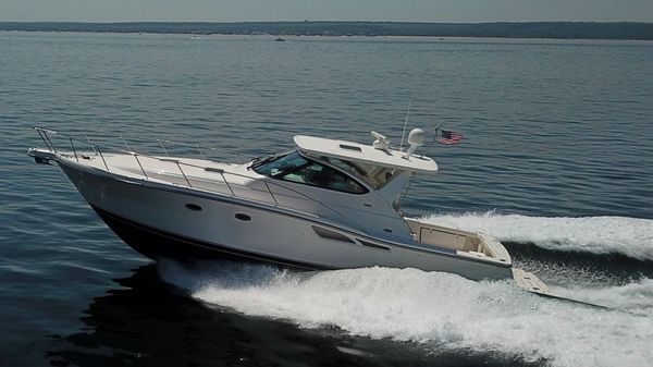 Tiara Yachts 42 