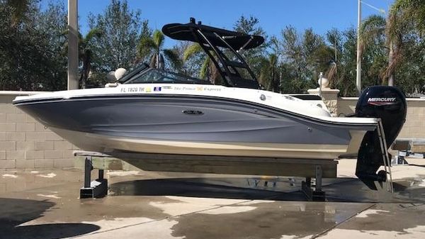 Sea Ray SPX 190 OB 