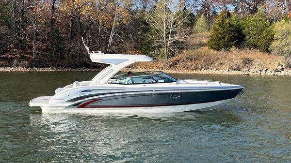 Formula 310 Bowrider