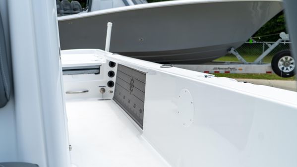 NauticStar 274 Bay image