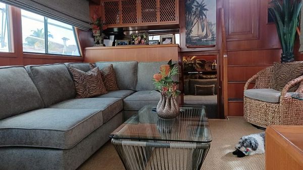 Marine Trader Tradewinds