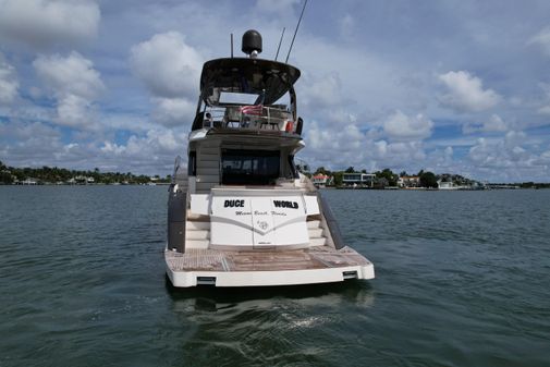 Marquis 630 Sport Yacht image