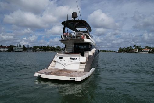 Marquis 630 Sport Yacht image