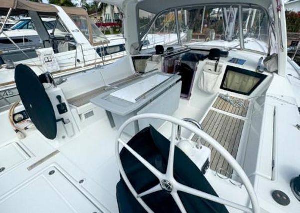 Beneteau Oceanis 41.1 image