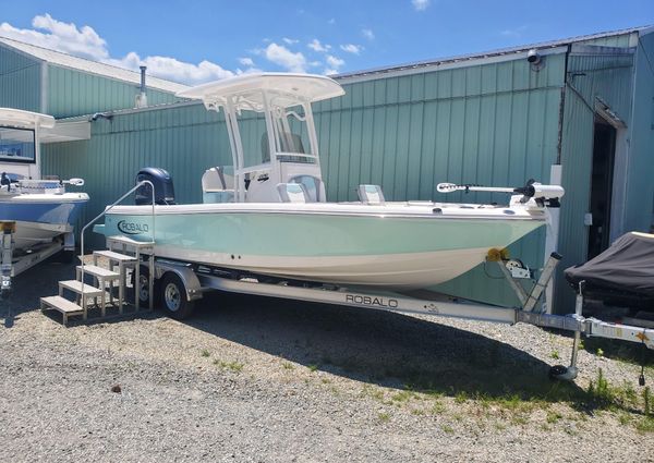 Robalo 226-CAYMAN image