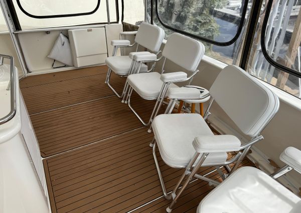 Sea-ray 370-AFT-CABIN image