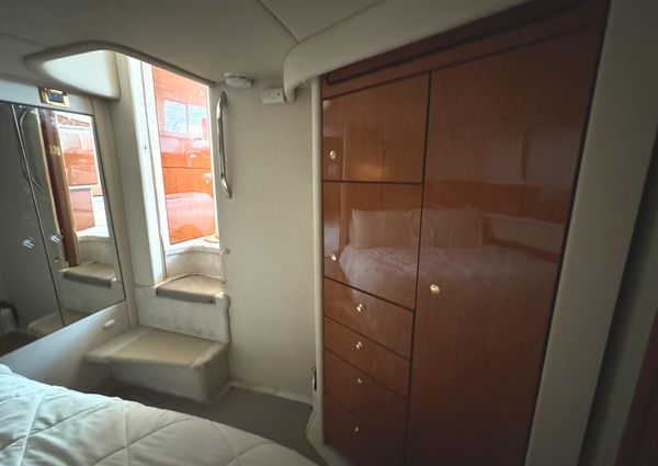 Sea-ray 370-AFT-CABIN image