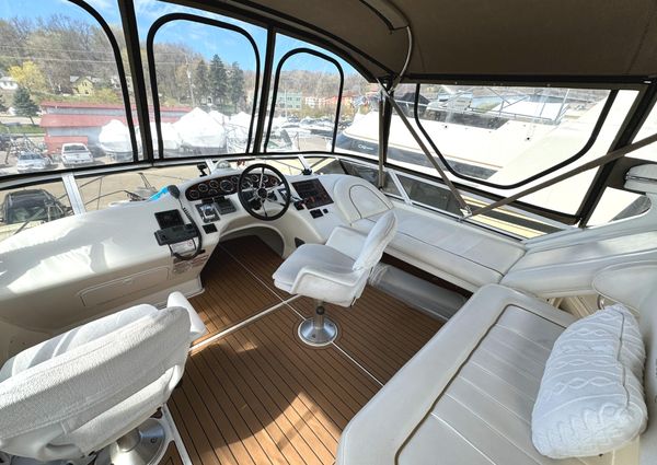 Sea-ray 370-AFT-CABIN image