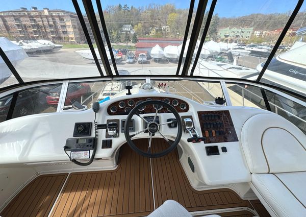 Sea-ray 370-AFT-CABIN image