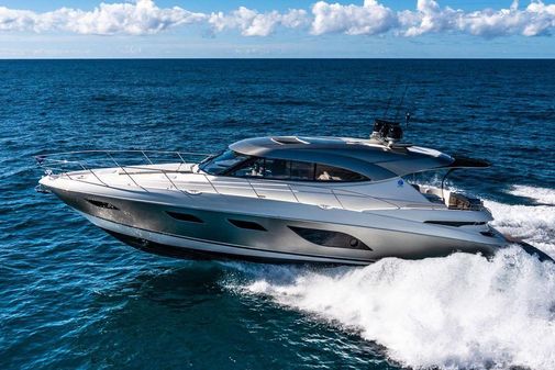 Riviera 6000 Sport Yacht image