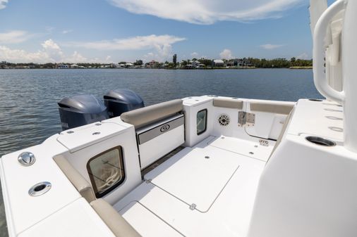 Sportsman Open 302 Center Console image