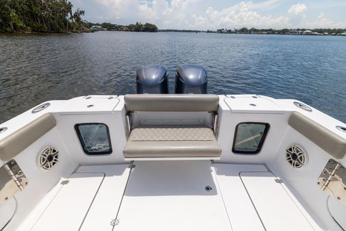 Sportsman Open 302 Center Console image