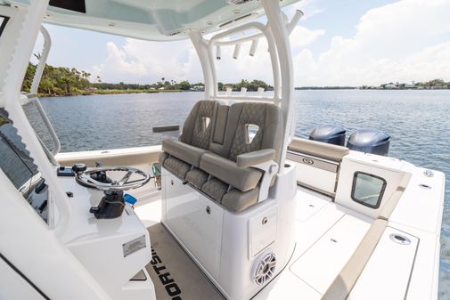 Sportsman Open 302 Center Console image