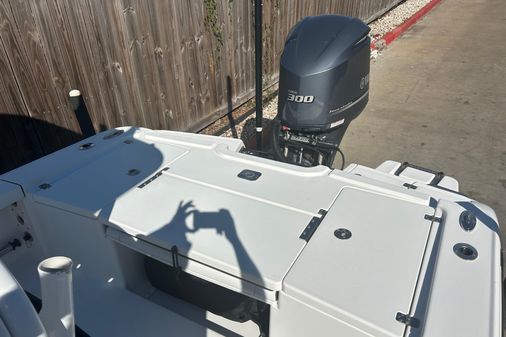 Crevalle 25 Bay image