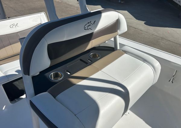 Crevalle 25 Bay image