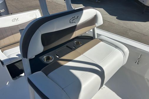 Crevalle 25 Bay image