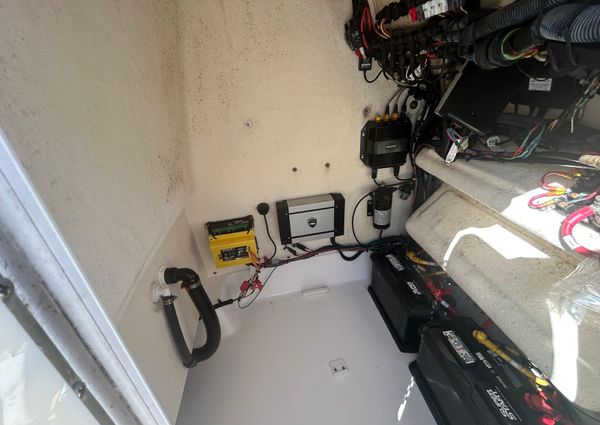 Crevalle 25 Bay image