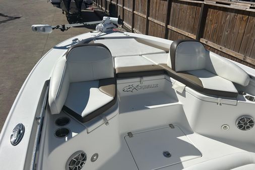 Crevalle 25 Bay image