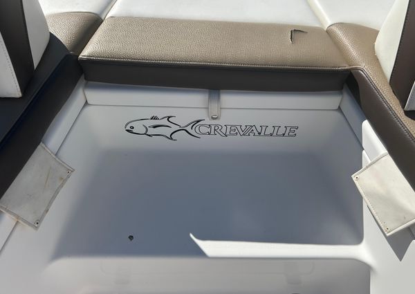 Crevalle 25 Bay image