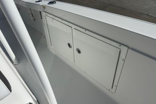 Crevalle 25 Bay image