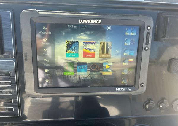 Crevalle 25 Bay image