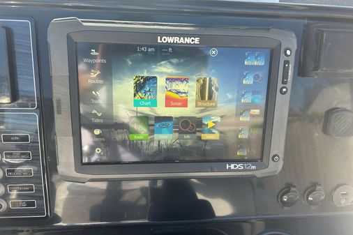 Crevalle 25 Bay image