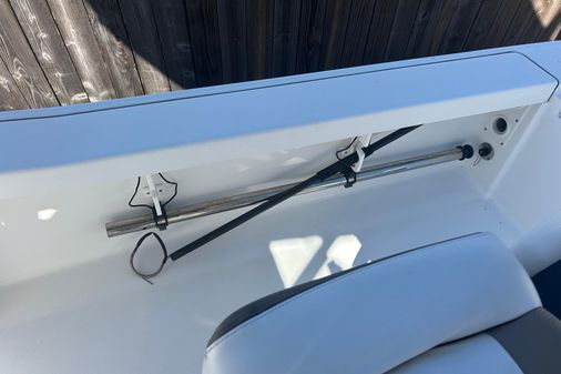 Crevalle 25 Bay image