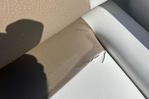 Crevalle 25 Bay image