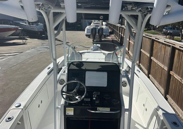 Crevalle 25 Bay image