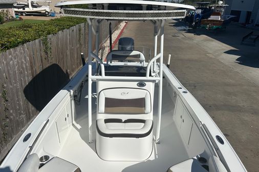 Crevalle 25 Bay image