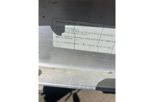 Crevalle 25 Bay image