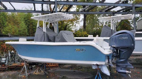 Sea Hunt Ultra 234