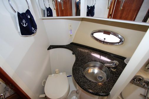 Carver 444 Cockpit Motor Yacht image