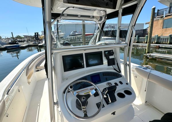 Boston Whaler 320 Outrage image