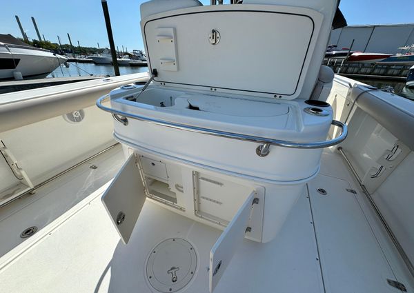 Boston Whaler 320 Outrage image