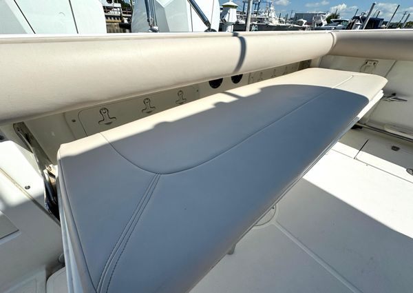 Boston Whaler 320 Outrage image