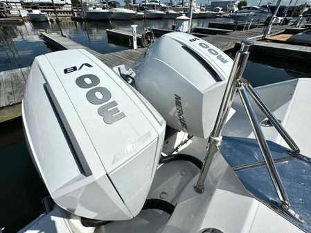 Boston Whaler 320 Outrage image