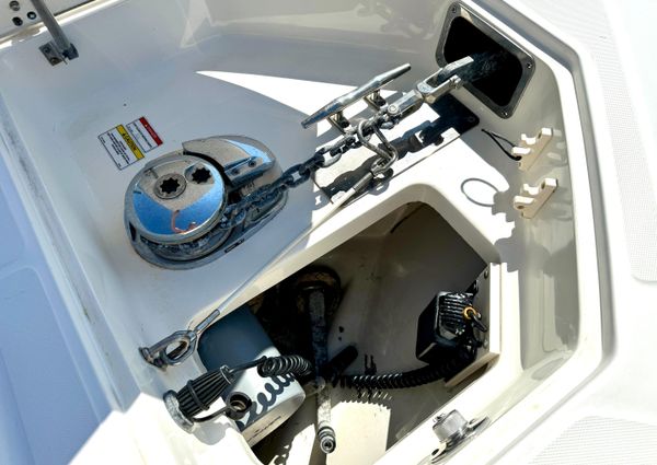 Boston Whaler 320 Outrage image