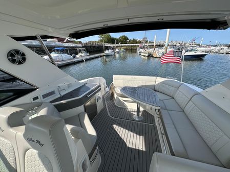 Sea Ray Sundancer 320 image