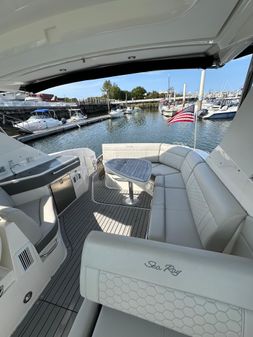 Sea Ray Sundancer 320 image