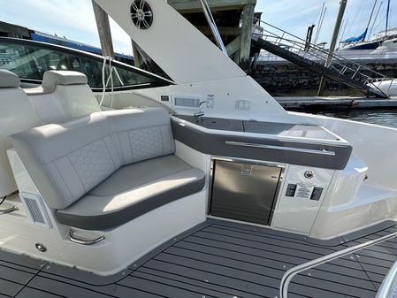 Sea Ray Sundancer 320 image