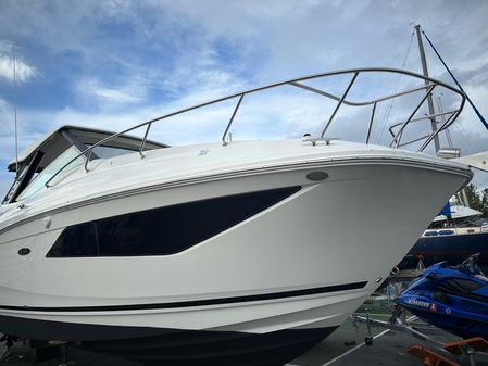 Sea Ray Sundancer 320 image