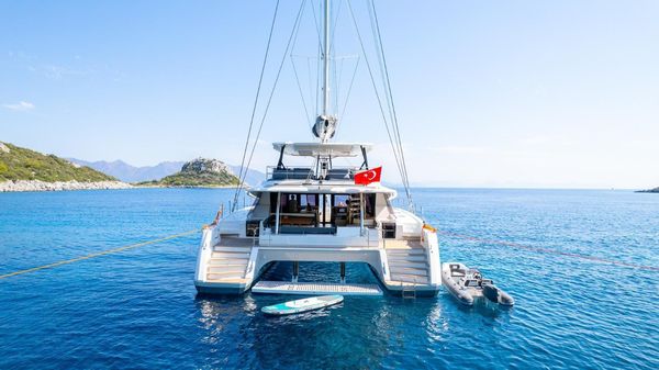 Fountaine Pajot Catamaran Alegria 67 image