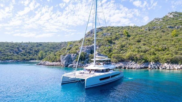 Fountaine Pajot Catamaran Alegria 67 