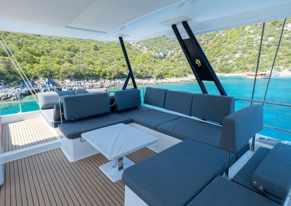 Fountaine Pajot Catamaran Alegria 67 image