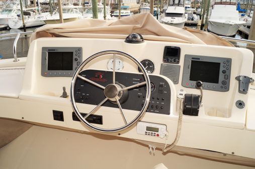 Mainship 34 Trawler image