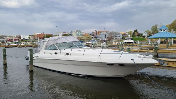 Sea Ray 410 Sundancer 