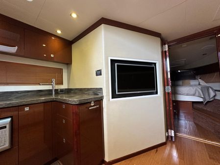 Sea Ray 410 Sundancer image