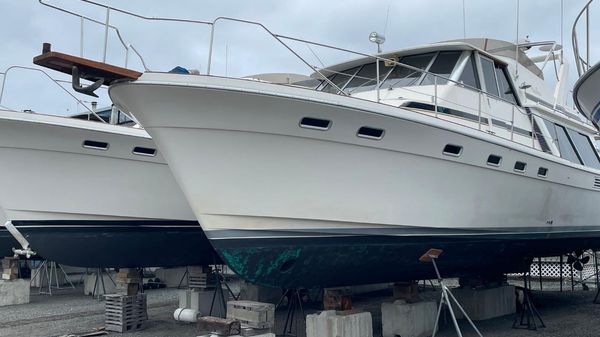 Bayliner 4588 Pilothouse Motor Yacht 
